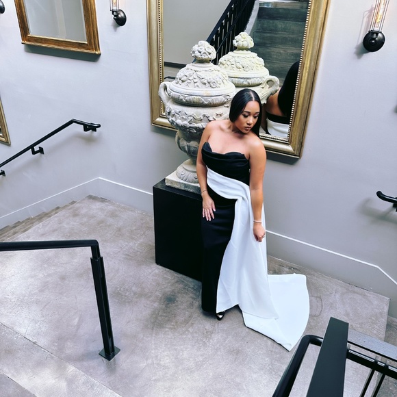 ASOS Black and White Gown - Picture 11 of 11